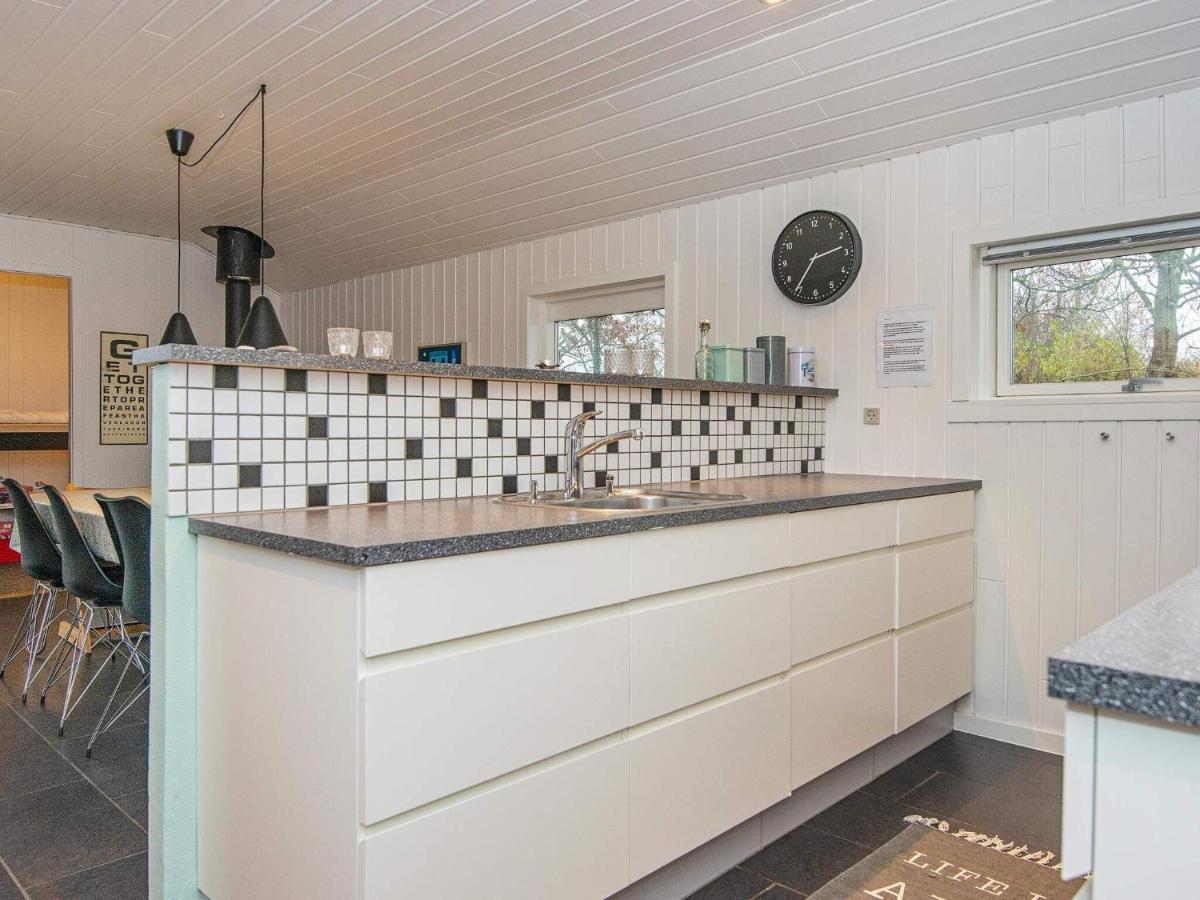 Holiday Home Lyngvej IV Fjerbæk Exterior foto